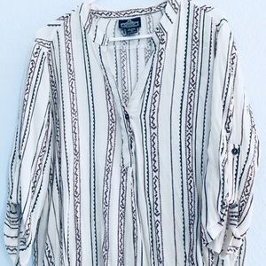 Light & Flowy Blouse w/ Detailing